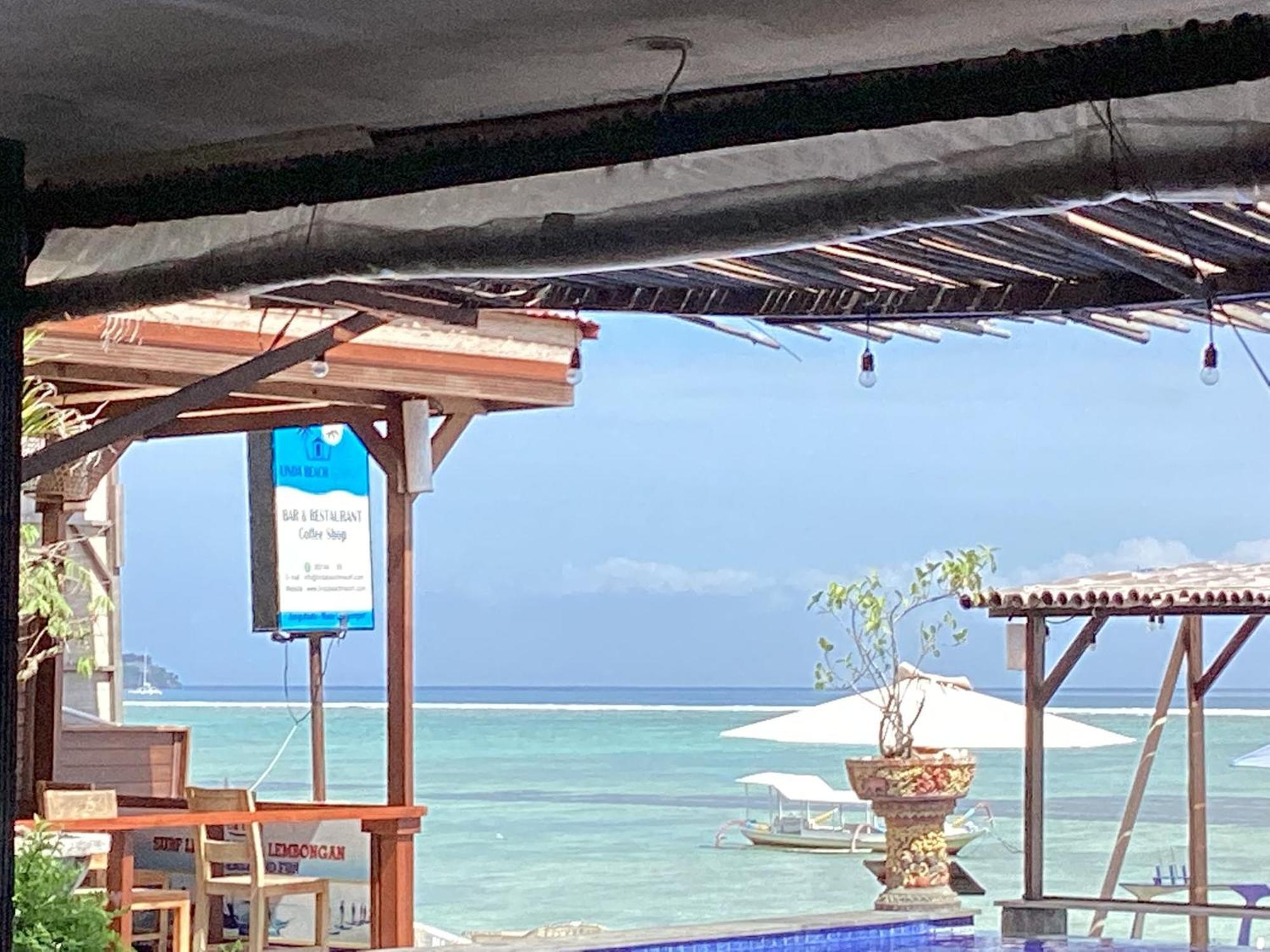 Linda Beach Hotel Lembongan Buitenkant foto